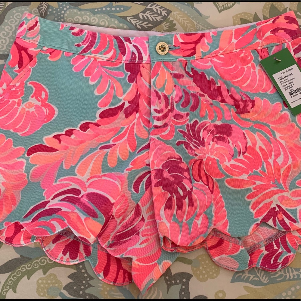 Lilly Pulitzer Buttercup Shorts NWT Size 2